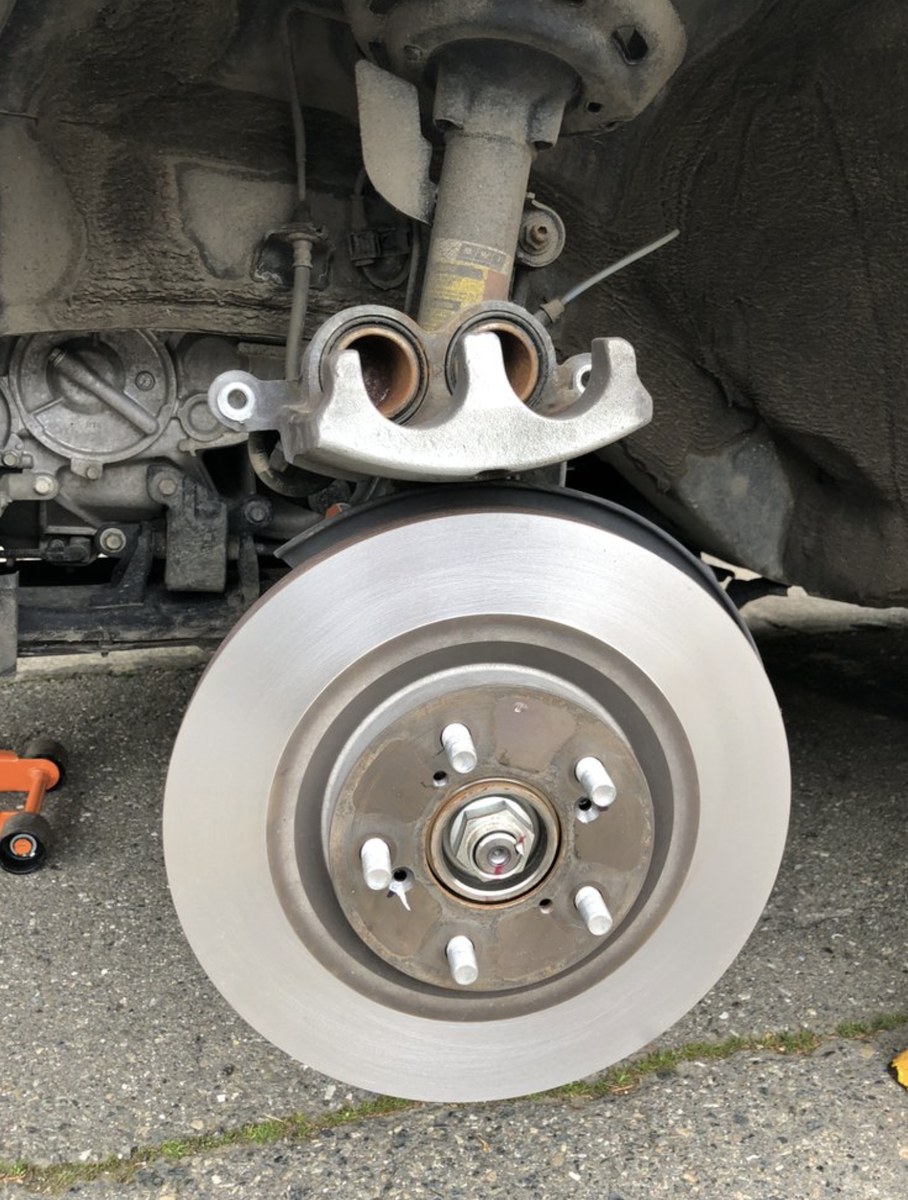 Fresh rotor hung during a Chattanooga driveway brake job